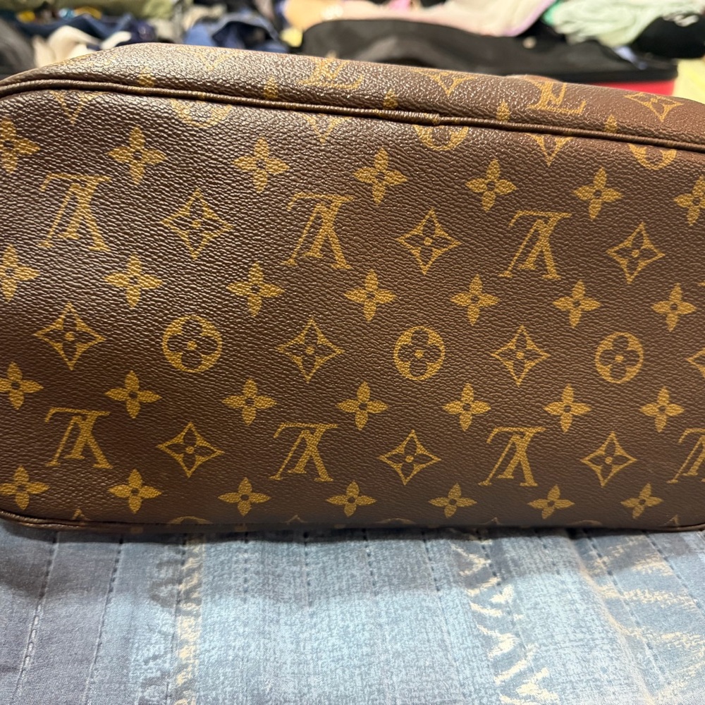 AUTHENTIC Louis Vuitton Rare Mimosa Yellow Lining Neverfull MM - Picture 14 of 15